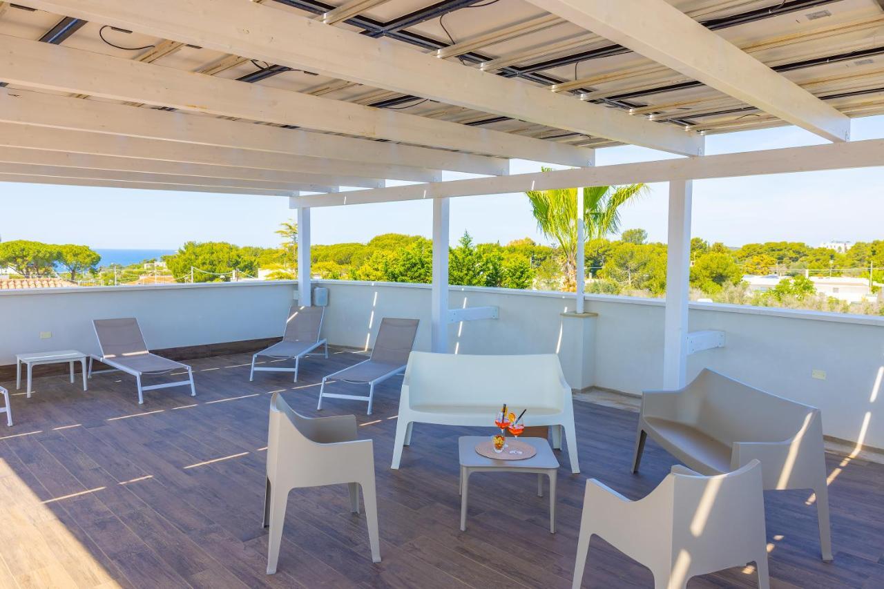 Aparthotel Residence Ludovica - Piscina Panoramica Vista Mare サンタ・マリア・アル・バーニョ エクステリア 写真