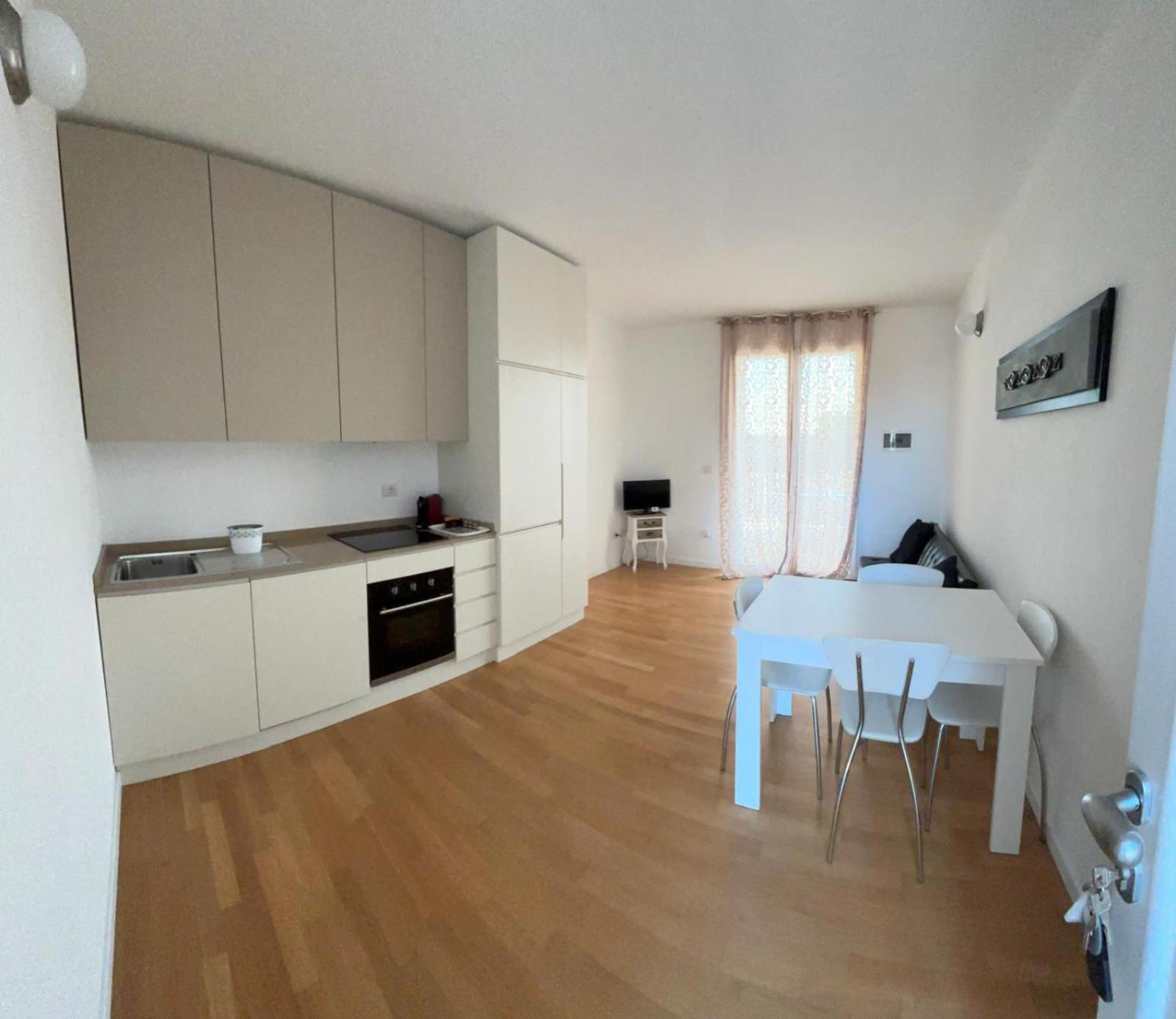 Aparthotel Residence Ludovica - Piscina Panoramica Vista Mare サンタ・マリア・アル・バーニョ エクステリア 写真