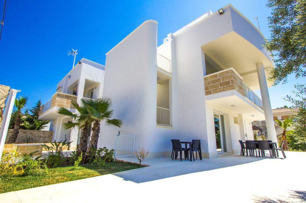 Aparthotel Residence Ludovica - Piscina Panoramica Vista Mare サンタ・マリア・アル・バーニョ エクステリア 写真